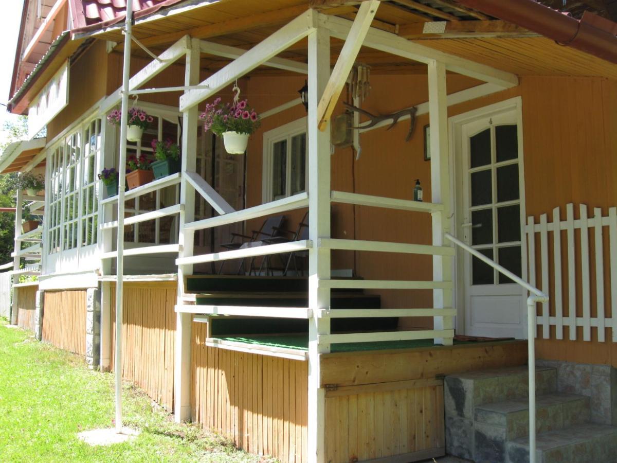 Podina Guest House Poiana Horea Eksteriør billede