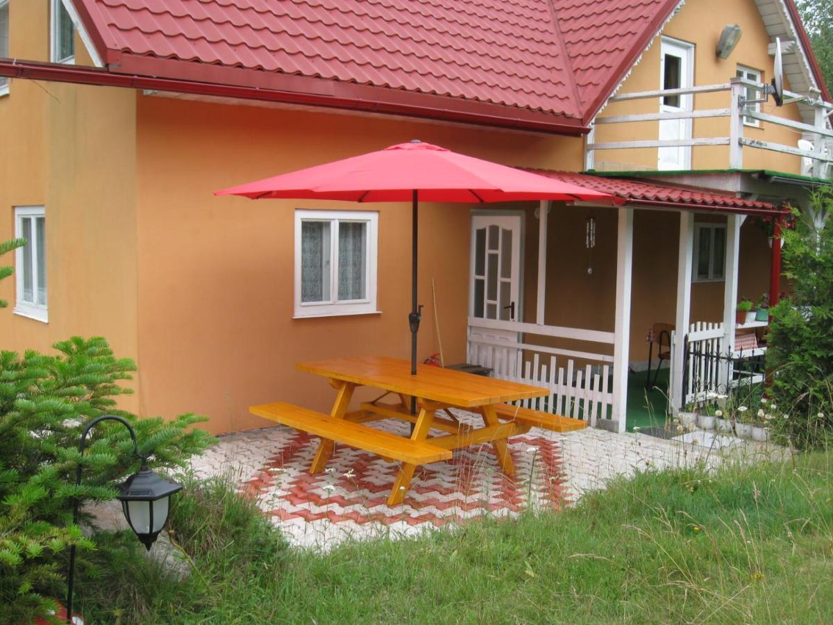 Podina Guest House Poiana Horea Eksteriør billede